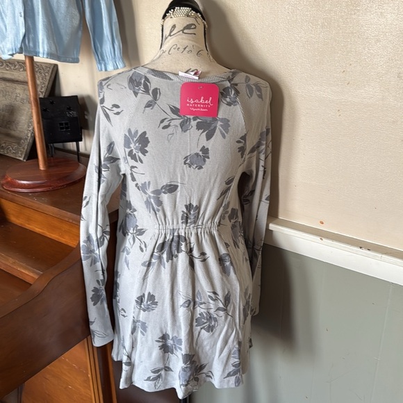 Ingrid & Isabel Maternity Gray Floral Waffle Knit Blouse NWT - Picture 3 of 6